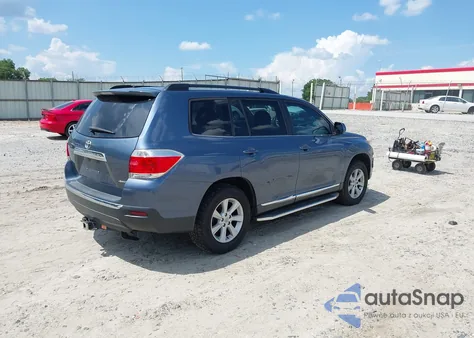 2013 Toyota Highlander Se V6 from USA, damaged, VIN 5TDBK3EH3DS275447